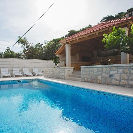 Apartmani Bauk Pucisca Exterior foto