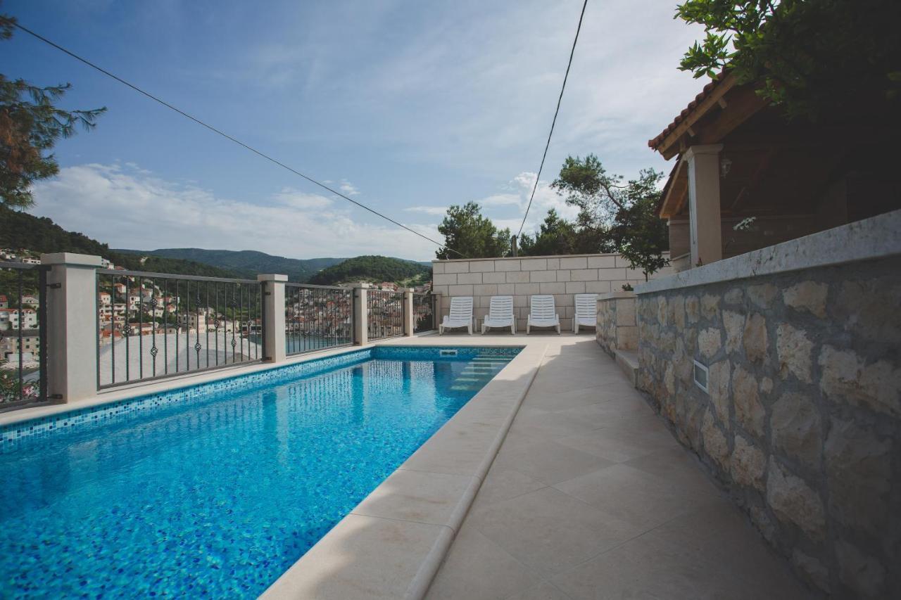 Apartmani Bauk Pucisca Exterior foto
